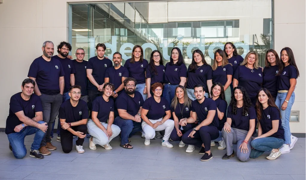 Equipo de bewor en la sede central
